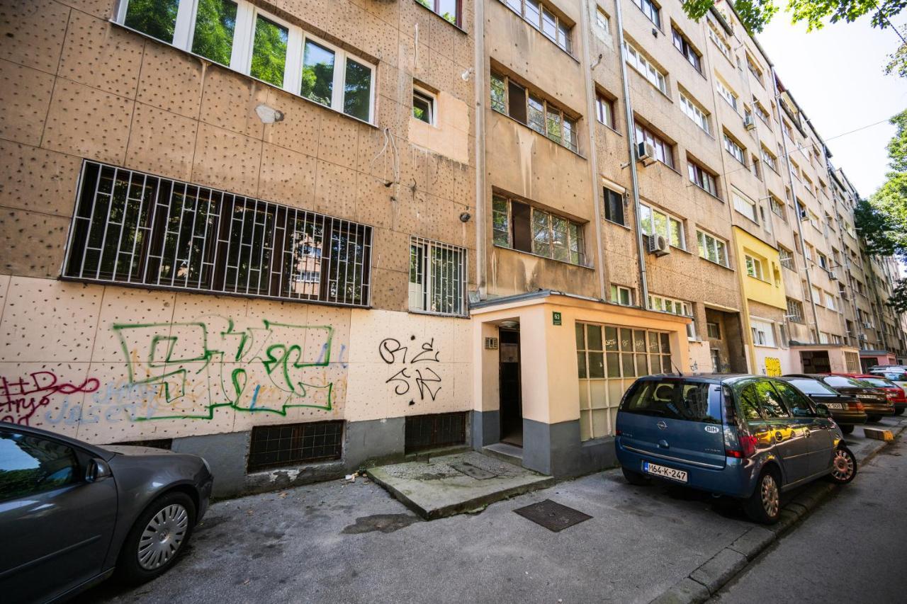 Cozy One-Bedroom Apartment Near City Center Sarajevo Ngoại thất bức ảnh