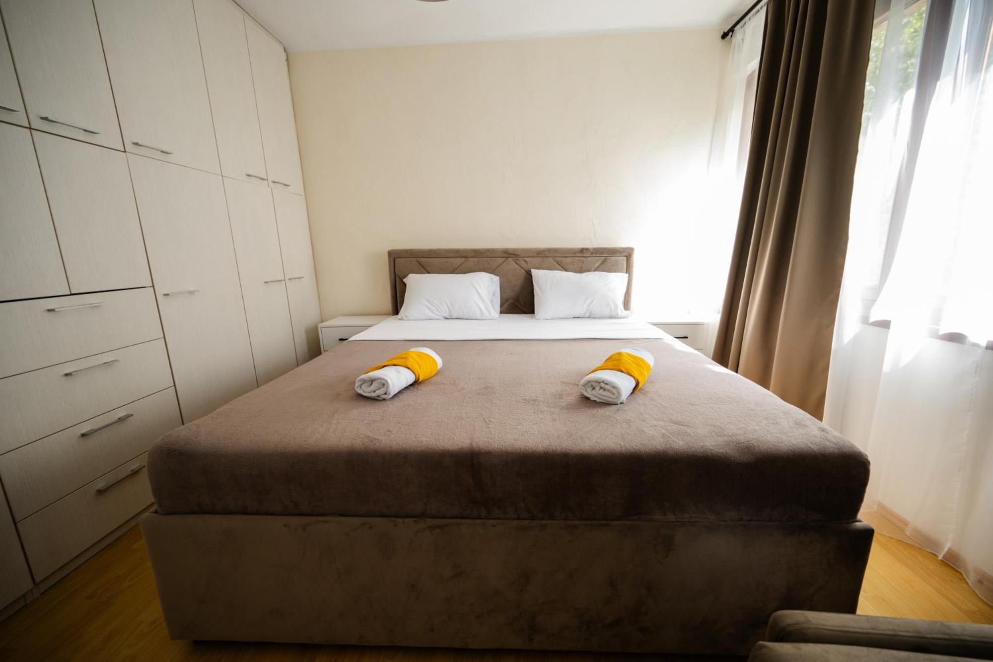 Cozy One-Bedroom Apartment Near City Center Sarajevo Ngoại thất bức ảnh